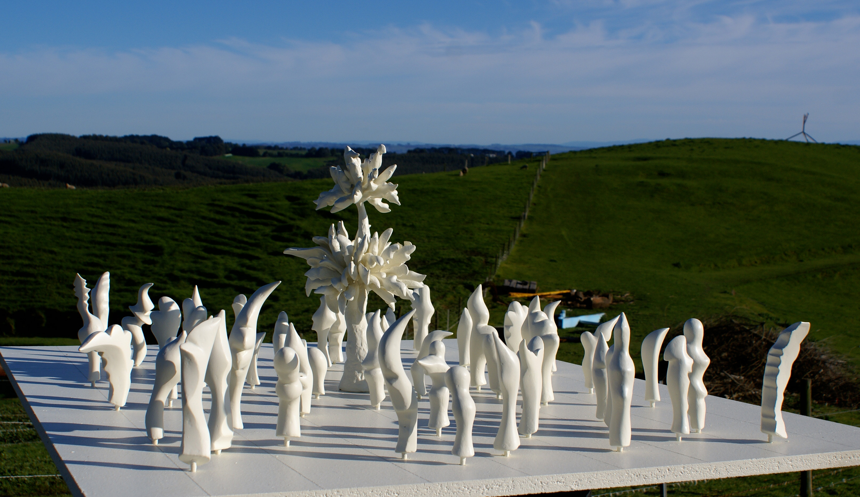 Crowd, 2013 sculpture by Adrian Mauriks.