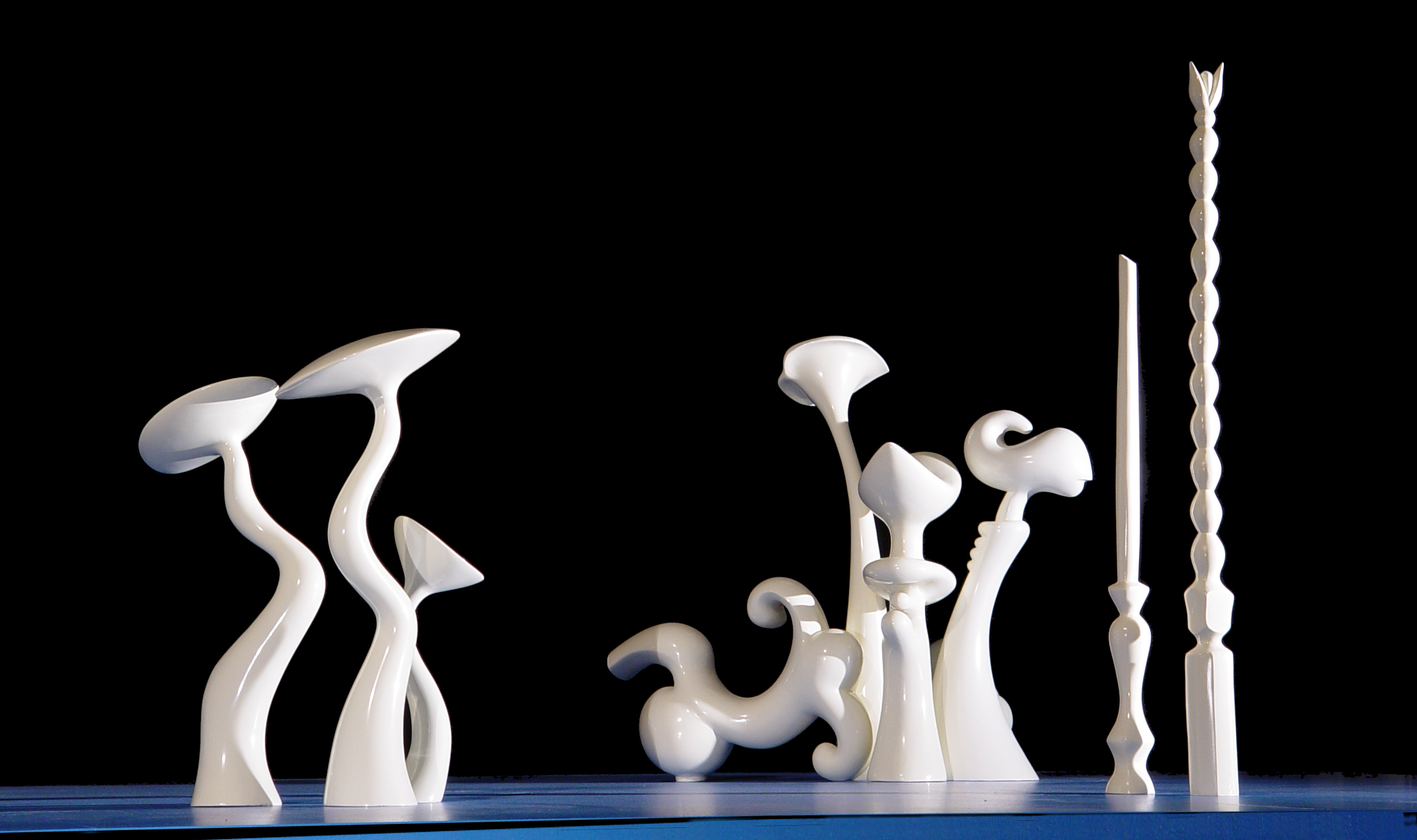 Disclosure, 2004, sculpture by Adrian Mauriks.