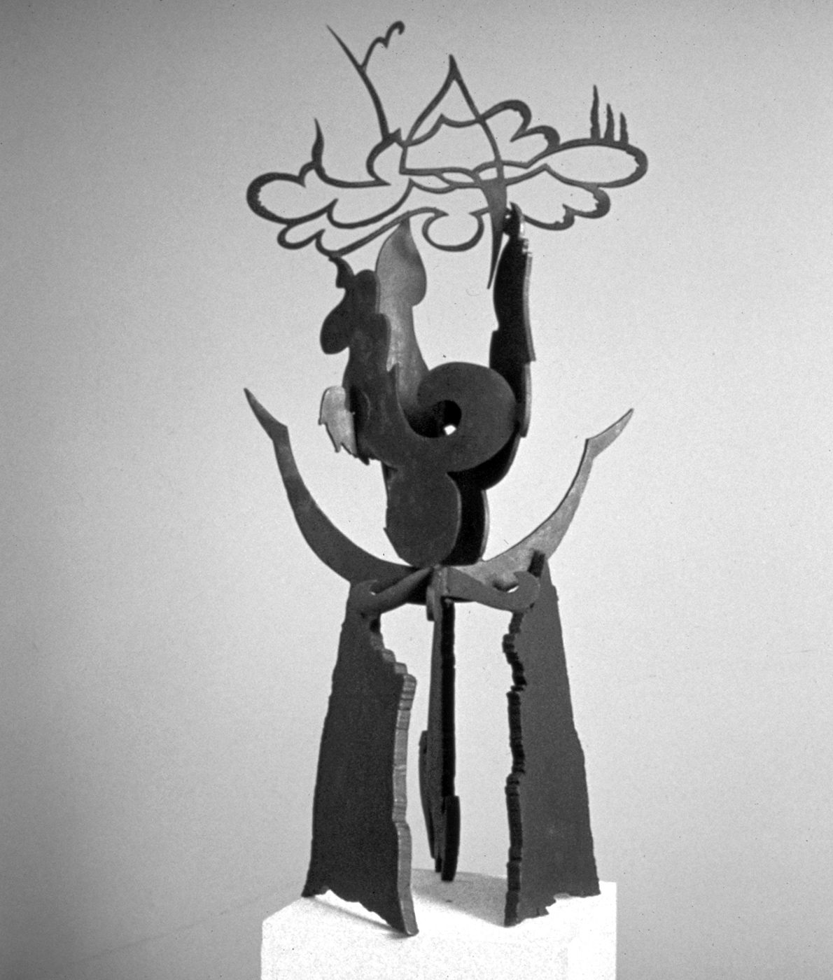 Opus Two, 1993, sculpture by Adrian Mauriks.