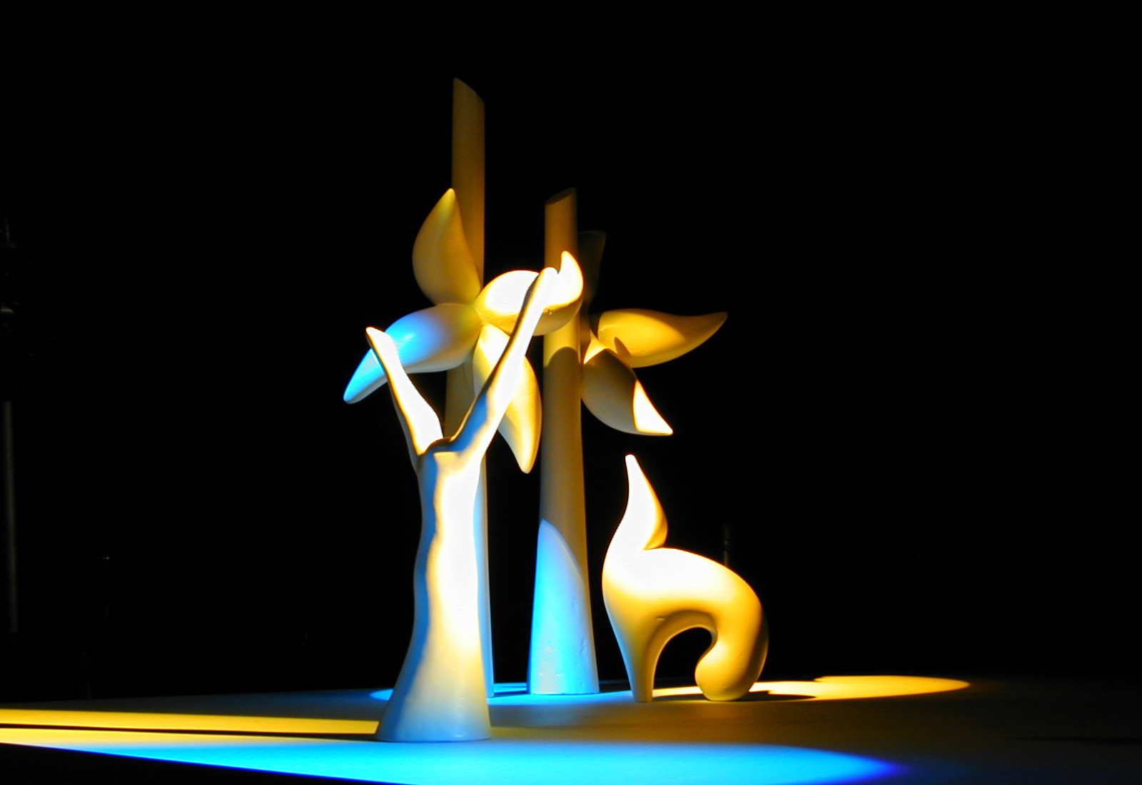 Silence, 2001, sculpture by Adrian Mauriks.